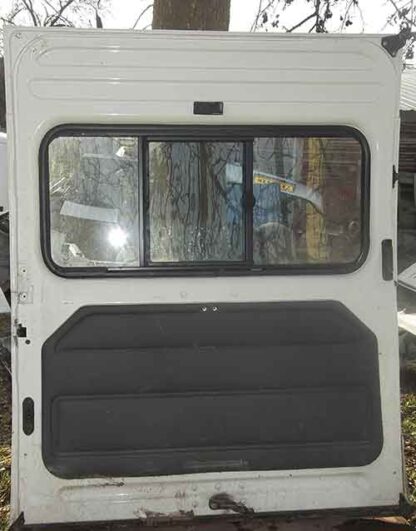 Розсувна дверка на Ford Transit