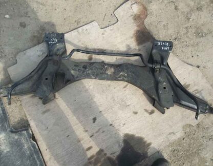 Передня балка Land Rover freelander