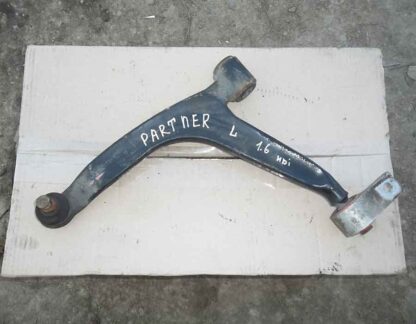Передня лапа Peugeot Partner 1.6 2008