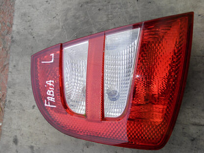Задній лівий стоп Skoda Fabia 2003