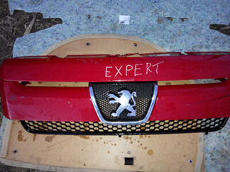 Решітка радіатора Peugeot Expert