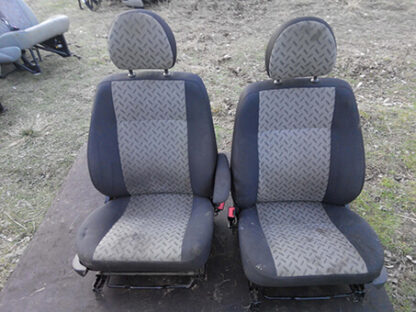 Сидіння переднє оригінальне Fiat Doblo