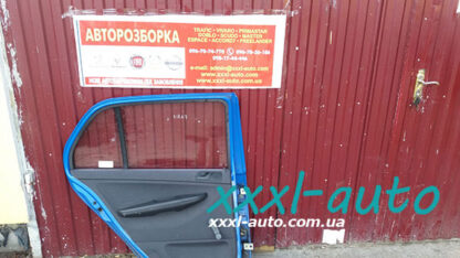 Дверка задня ліва Skoda Fabia