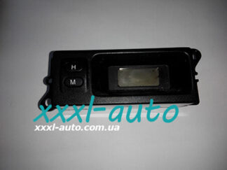Годинник в панель Land Rover Freelander 52010215С