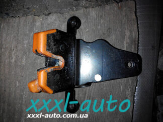 Замок кришки багажника Skoda Fabia 6YО 827501С