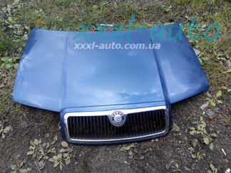 Skoda Fabia I капот