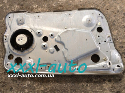 Cклопідйомник механ. передній правий для Skoda Fabia 6Y0837656