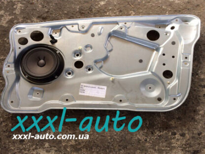 Cклопідйомник передній правий для Skoda Fabia 6Y0837656