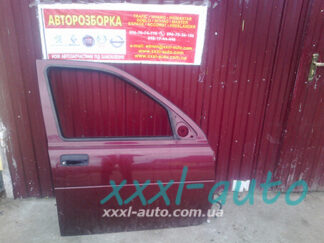 Двері передні праві для Nissan X-Trail (T30) 2001-2006