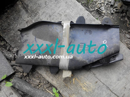 Пильник двигуна правий Land Rover Freelander 1997-2006 KRN100300