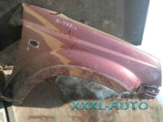 Крило переднє права Nissan X-Trail T30 2001-2007