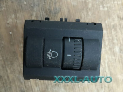 Фото Кнопка коректора фар для Skoda Fabia 2007-2014 5J0941333A