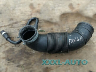 Фото Патрубок повітряного фільтра Skoda Fabia New 07-10 6Y0129684B