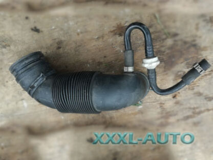 Фото Патрубок повітряного фільтра Skoda Fabia New 6Y0129684B