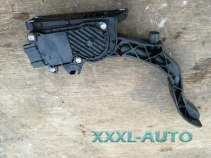 Фото Педаль газу електрична (пластик) Skoda Fabia New 6Q1721503C