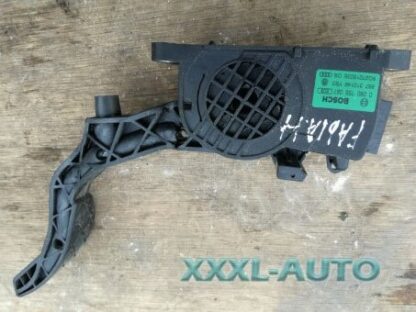 Фото Педаль газу електрична (пластик) Skoda Fabia New II 2007-2014 0280755063