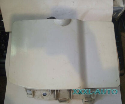 Фото Лючок топливного баку Renault Trafic 2000-2014 8200030800