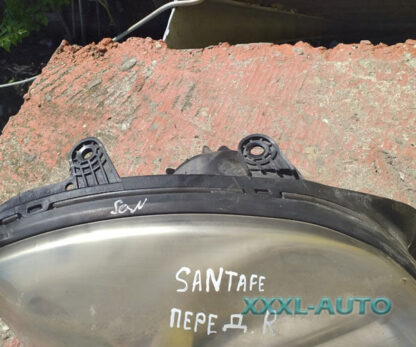 Фото Фара передня права Hyundai Santa Fe I