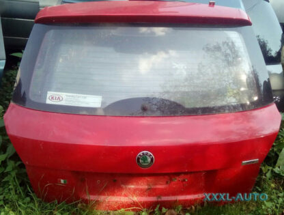 Фото Кришка багажника Skoda Fabia 2 хетчбек 2007-2010 5J6827025C (червоний колір)