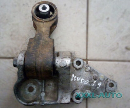 Фото Кронштейн кріплення подушки двигуна правий Fiat Scudo 1.9D 1495372080