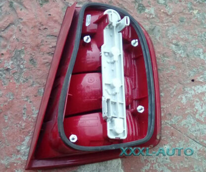 Фото Стоп задній Skoda Fabia 1 хетчбек 05-07 6Y6945111C VAG