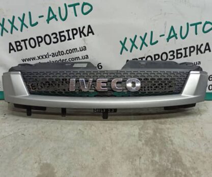 Фото Решітка радіатора Iveco Daily 2009-2012 5801255766